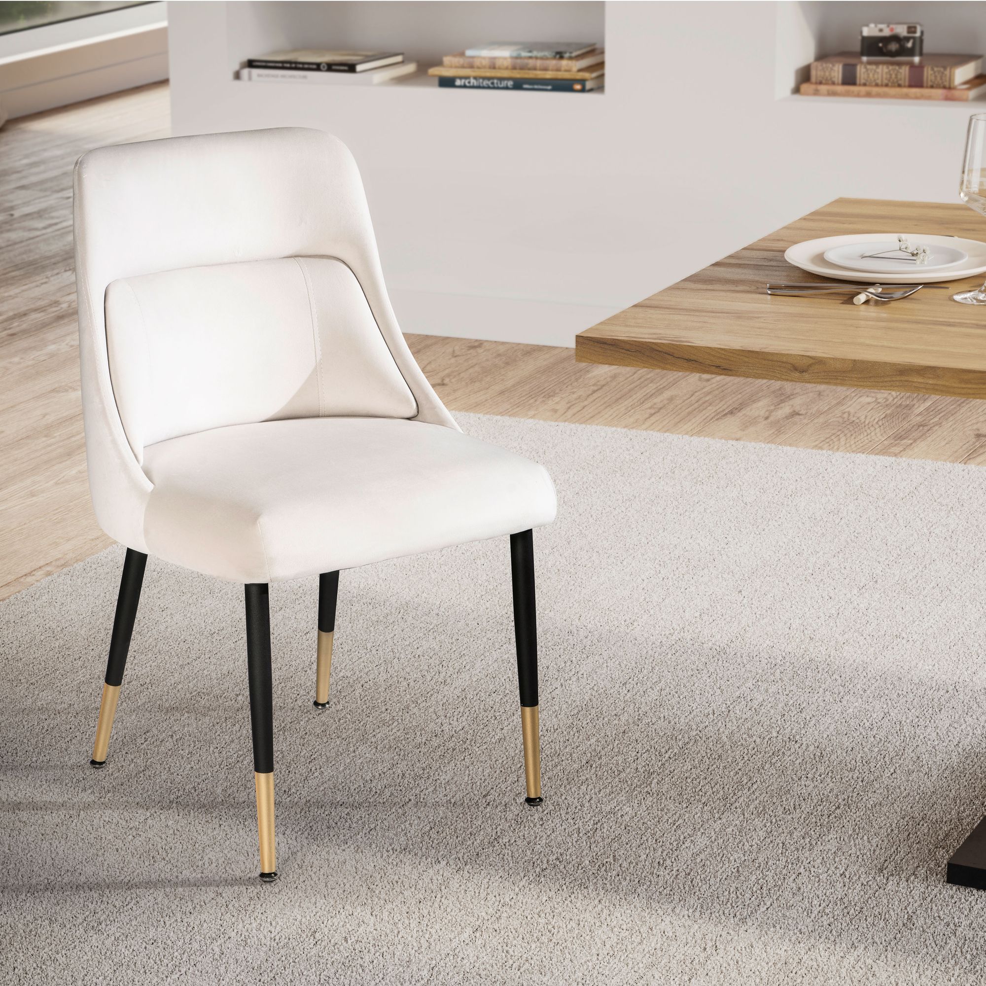 Chaise de salle à manger Velours Beige | Pieds noirs | 49x56x85 cm